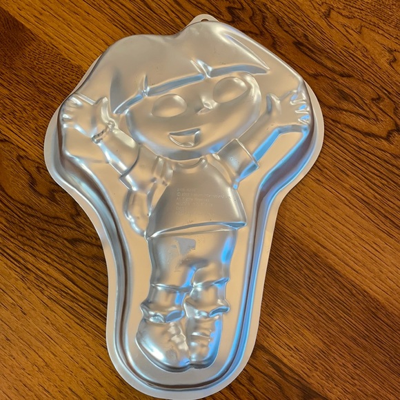 Dora The Explorer Cake Pan